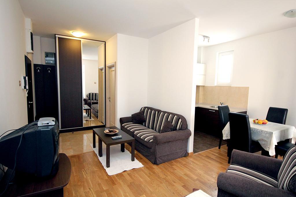 Apartments Draskovic Mirista Петровац Экстерьер фото